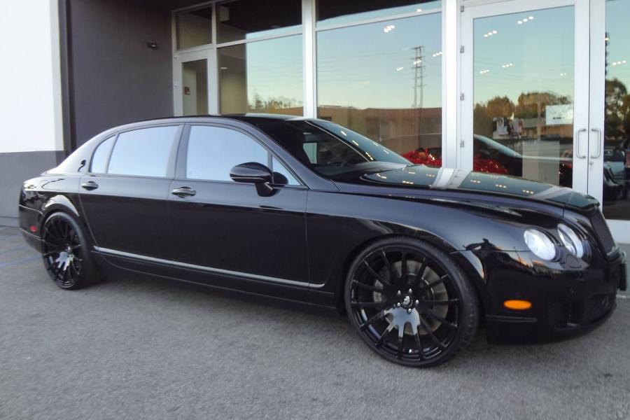 Bentley Flying Spur V8 on Forgiato Wheels (Titanio-M) '2016
